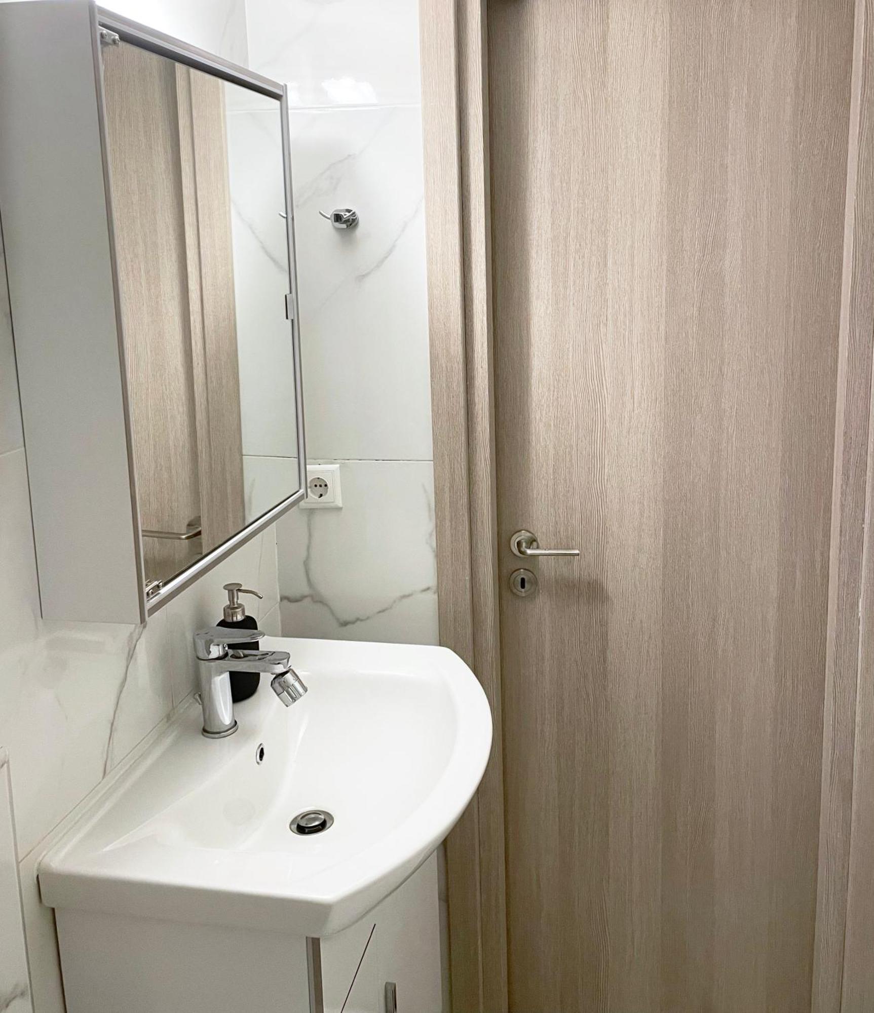 Apartment In The Center Of Atina Dış mekan fotoğraf